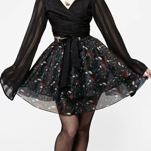 Disturbia Dresses & Skirts - Disturbia Amanita Organza Puff Mini Skirt 6